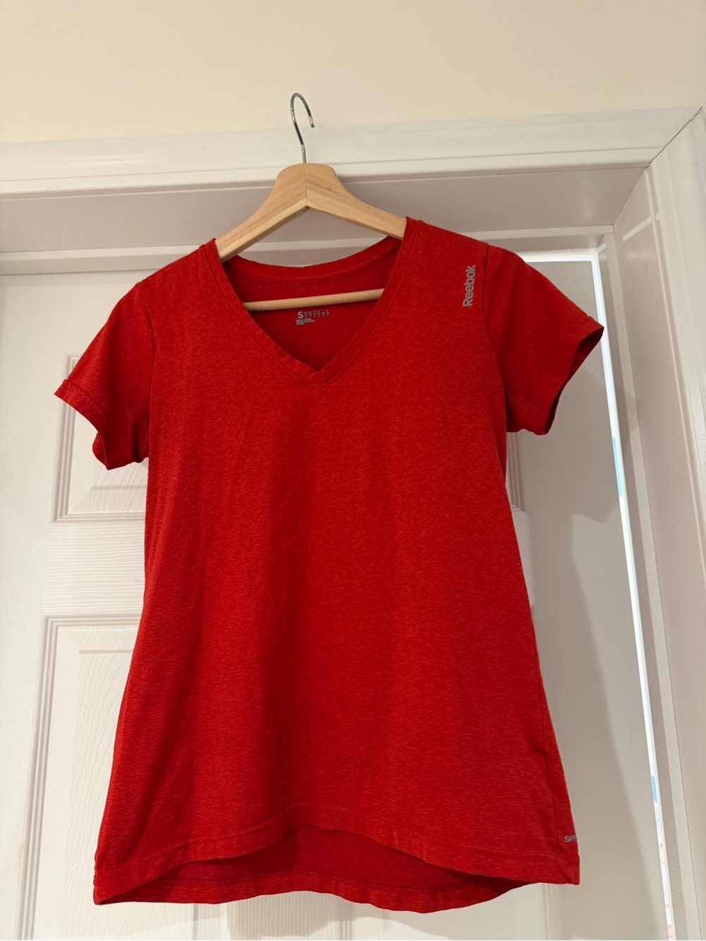 Reebok Women’s Red V-Neck Short Sleeve Tee